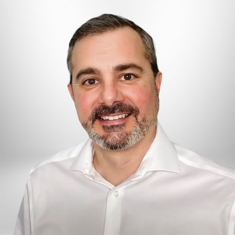 Drew dixon headshot